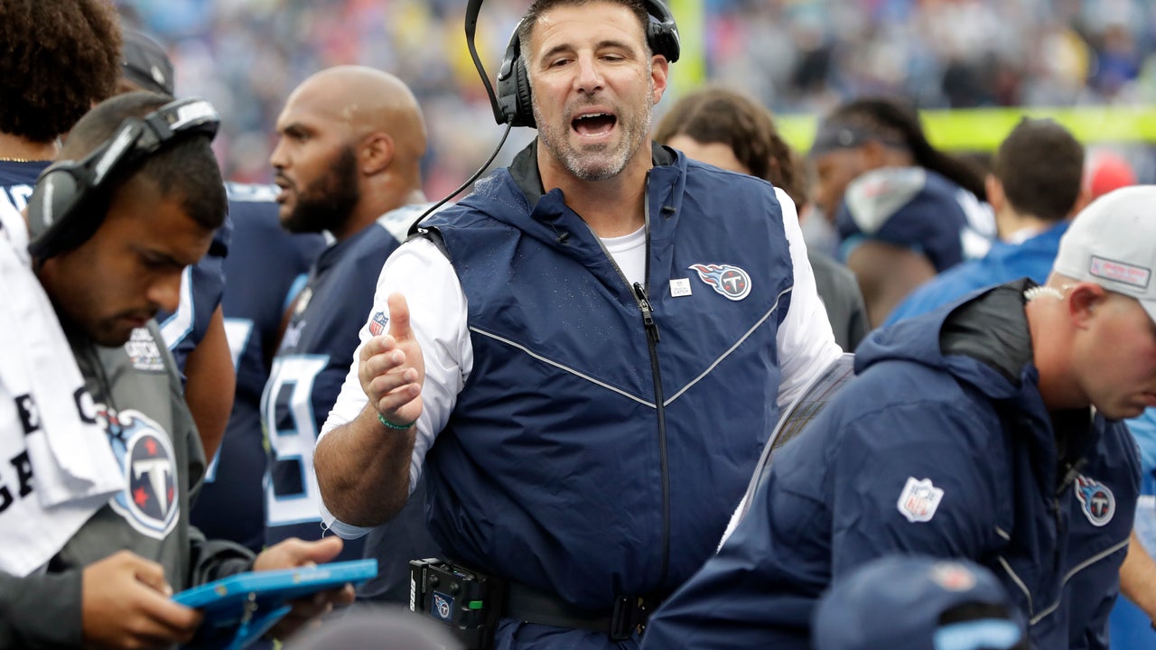 Vrabel gets 1st crack coaching against Belichick, Patriots